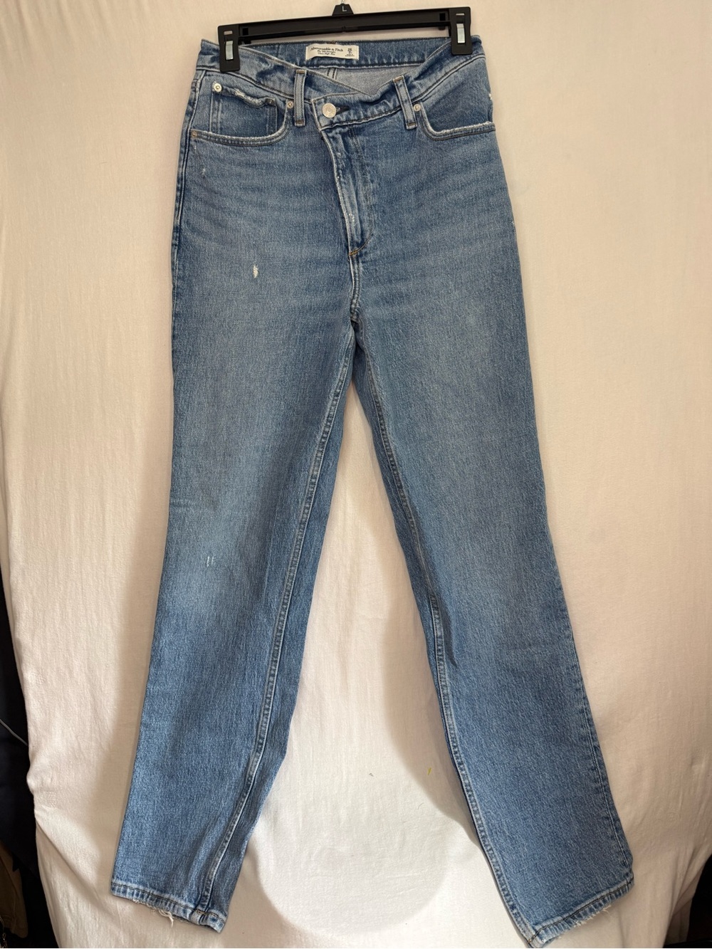 Abercrombie & Fitch 90’s straight ultra high rise Size 26